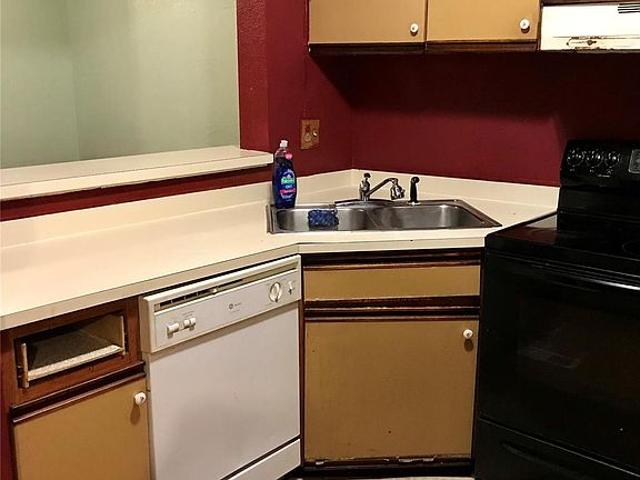 2nd image of 3030 W Kentucky Ave APT 4