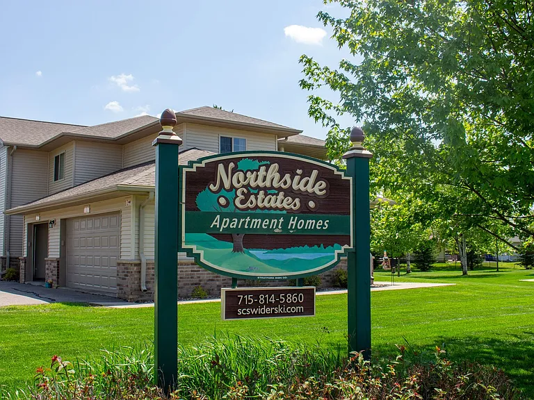 1201 N Memorial Drive 2401 Semling Dr — Photo 4