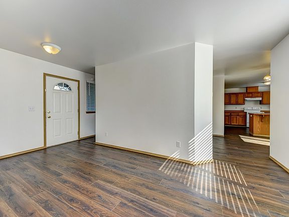 5th image of 7916 67th St NE