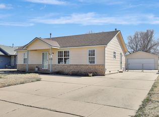 2029 E 53rd St S, Wichita, KS 67216