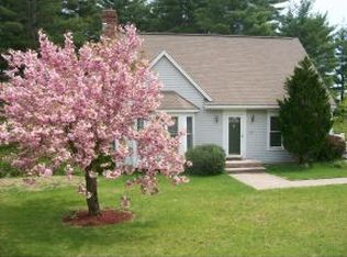 137 A&b Highland St, Hudson, NH 03051