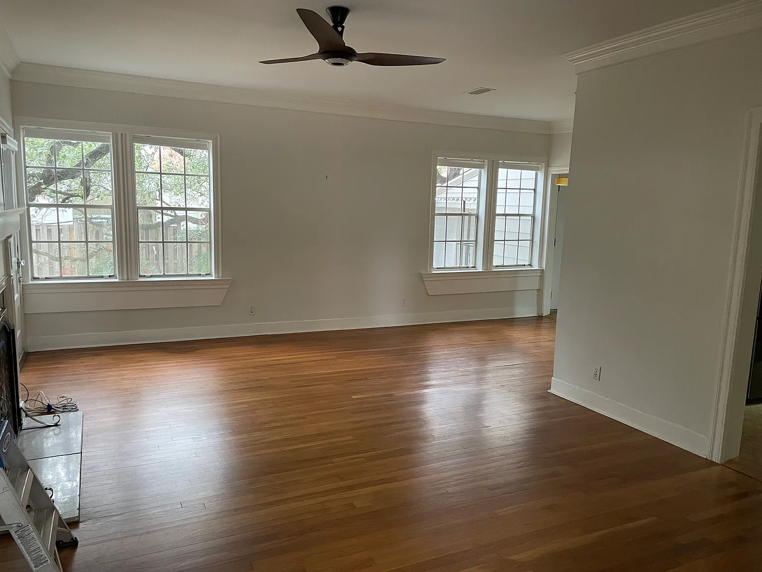 3 bed, 1680 sqft, $5,200 — Photo 2