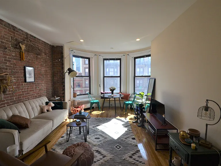 400 Marlborough St #52 — Photo 11