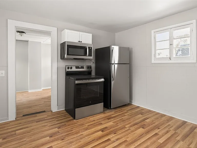 127 Conkey Ave — Photo 16