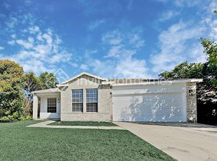 1060 Pullman Dr, Saginaw, TX 76131