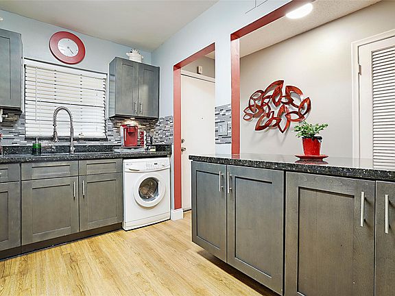 4th image of 3361 NW 85th Avenue #303