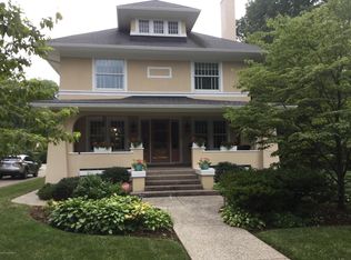 3312 Thrush Rd, Audubon Park, KY 40213