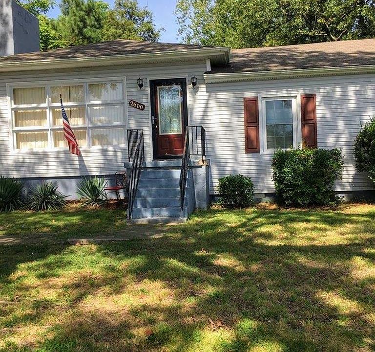 1st image of 2600 E Laburnum Ave