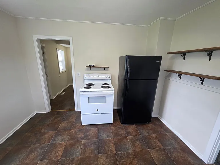 12920 E Valleyway Ave — Photo 6