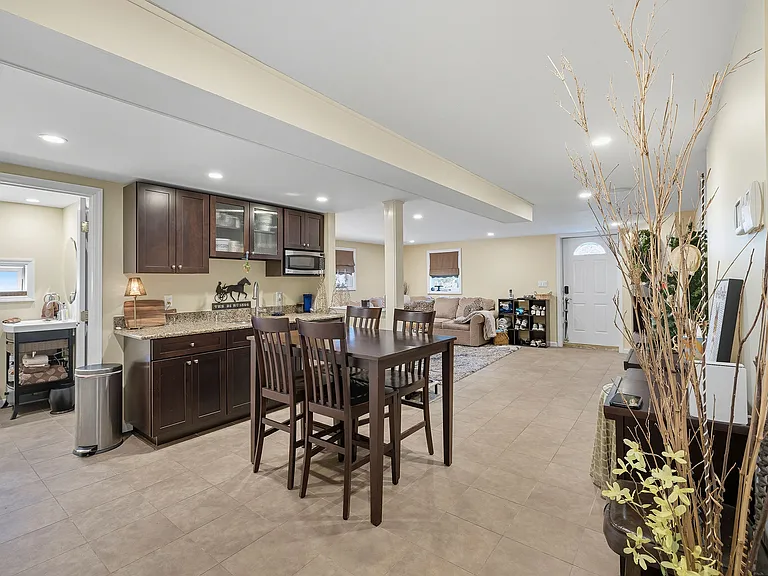 25 Buxton Ln — Photo 9