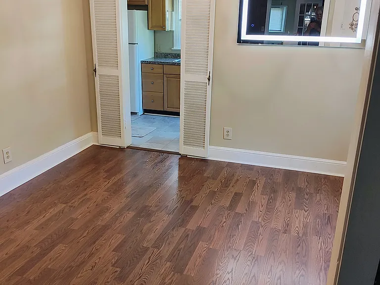 1834 N Quintana St — Photo 15