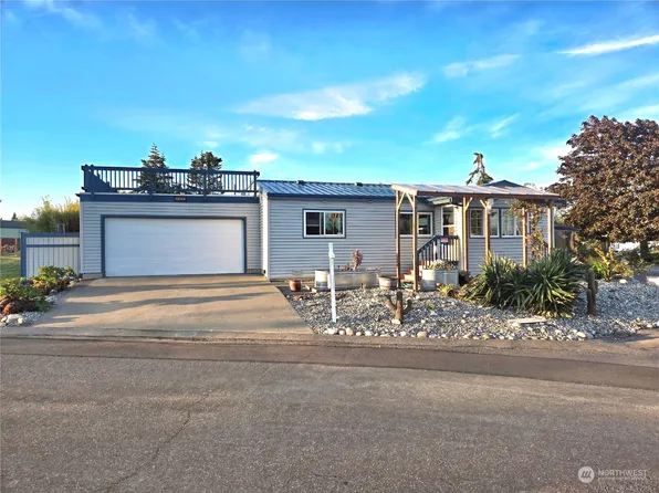 2302 Twin Place, Anacortes, WA 98221