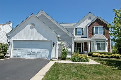 1st image of 205 Lake Dr S