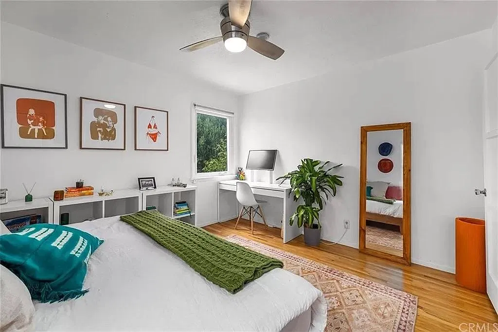 2 bed, 916 sqft, $5,500 — Photo 4