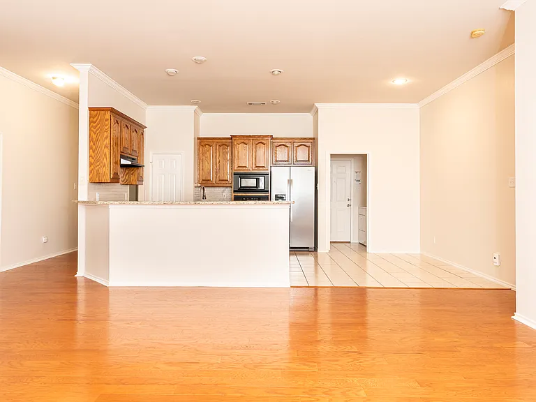 1417 Lowes Farm Pkwy — Photo 10