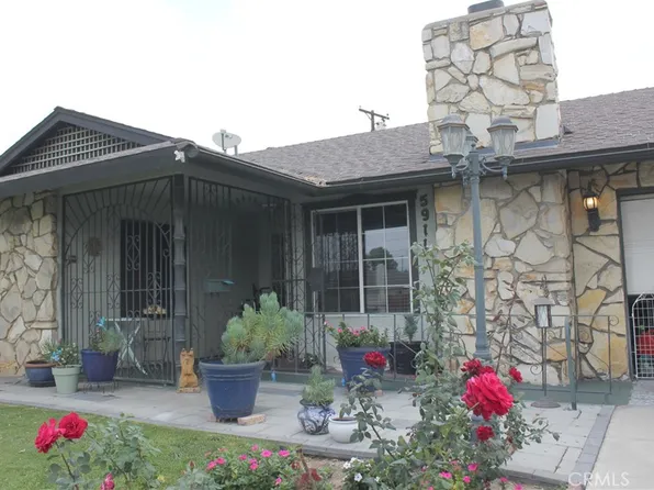 5911 Green Valley St, Riverside, CA 92504
