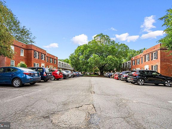 5th image of 2700 16th St S APT 654