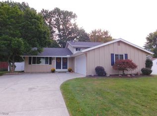 7299 Wil Lou Ln, North Ridgeville, OH 44039