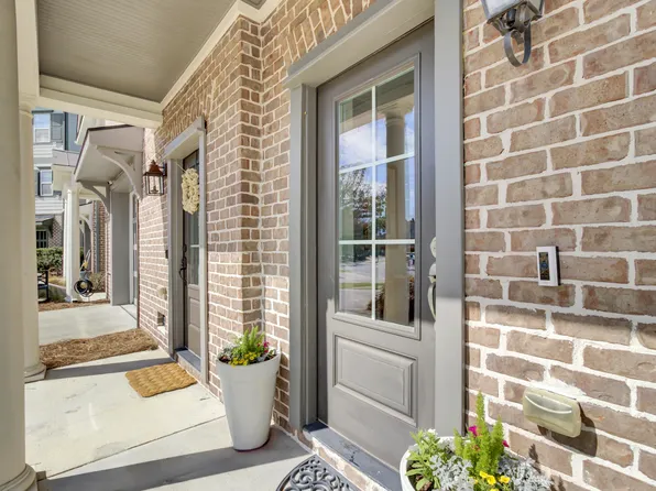 217 Slipper Shell Ct, Mount Pleasant, SC 29464