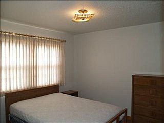 5th image of 1008 Ash St