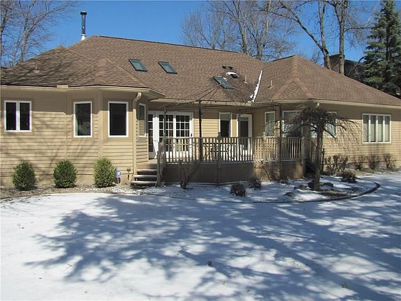 4th image of 1137 Amberwood Ln