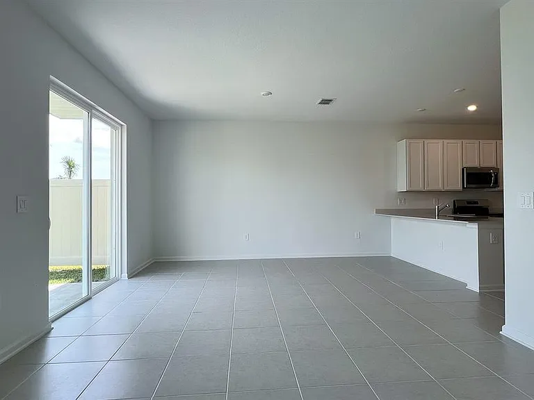 2607 Skyline Loop — Photo 15