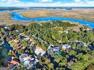 35 Shore Rd, Savannah, GA 31419