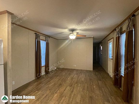 3rd image of 8 Garden Cir