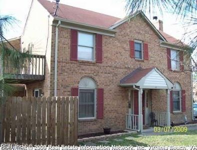 45 Dawn Ln, Hampton, VA, 23666