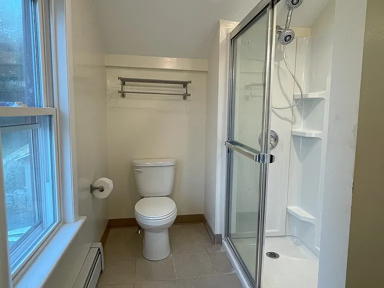 110 Scott St — Photo 25