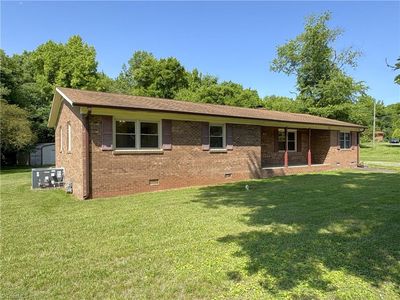 801 Ayersville Rd, Madison, NC, 27025