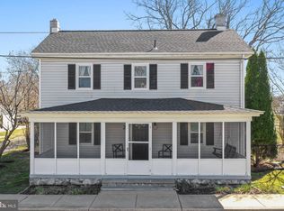 22 Lincoln Ave, Berryville, VA