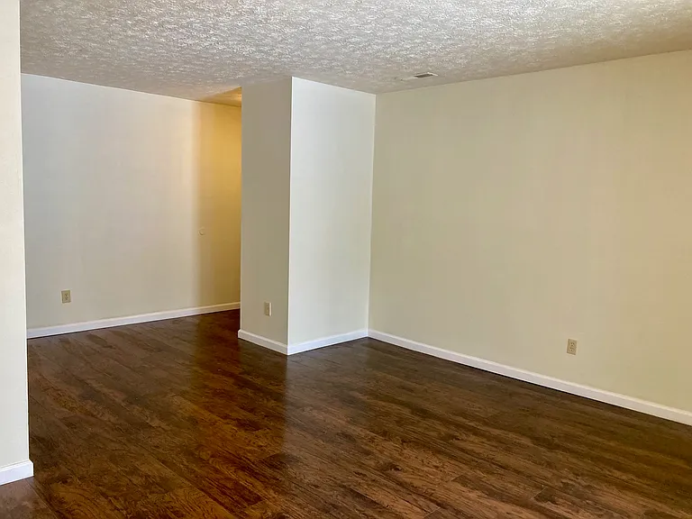 6255 Beechmont Ave #11 — Photo 14