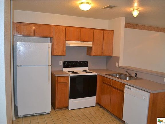 3rd image of 1708 Kylie Cir