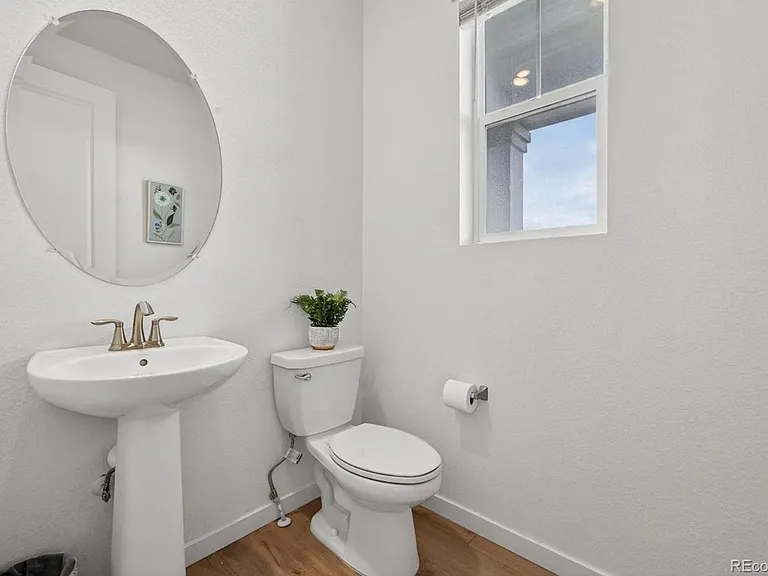 11029 Ursula St — Photo 16