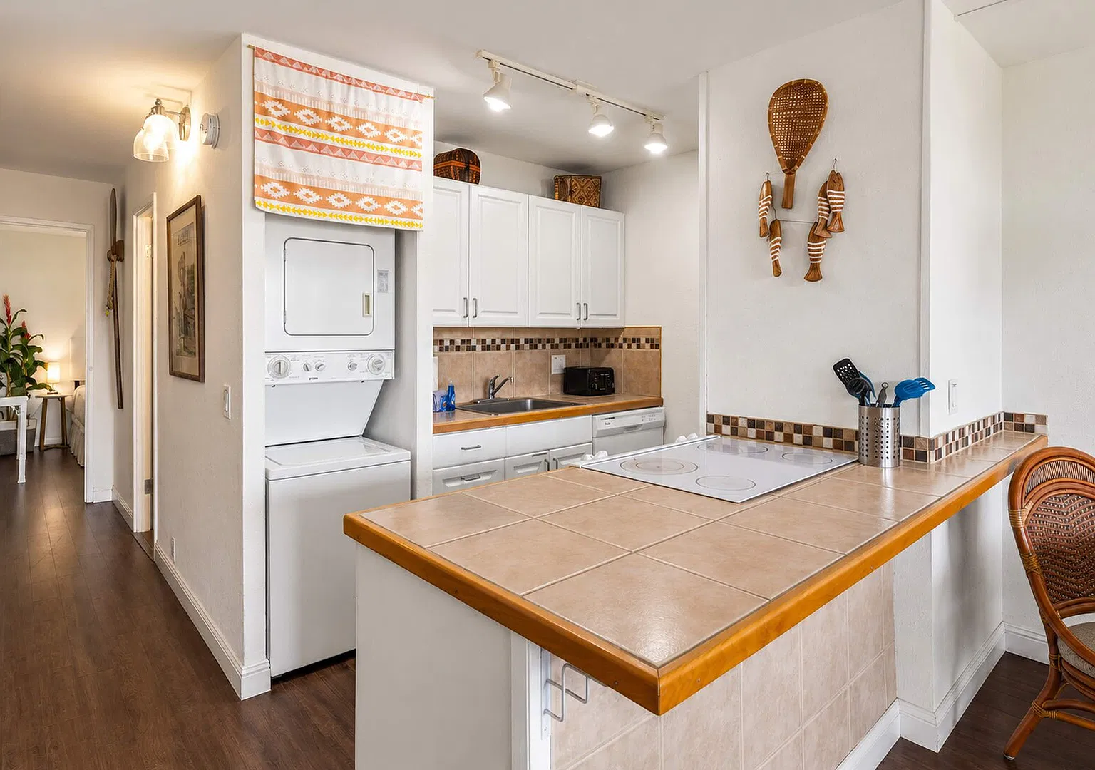 Maui Vista 1BR in Kihei with King Bed, WiFi, AC and Washer Dryer on — Photo 4