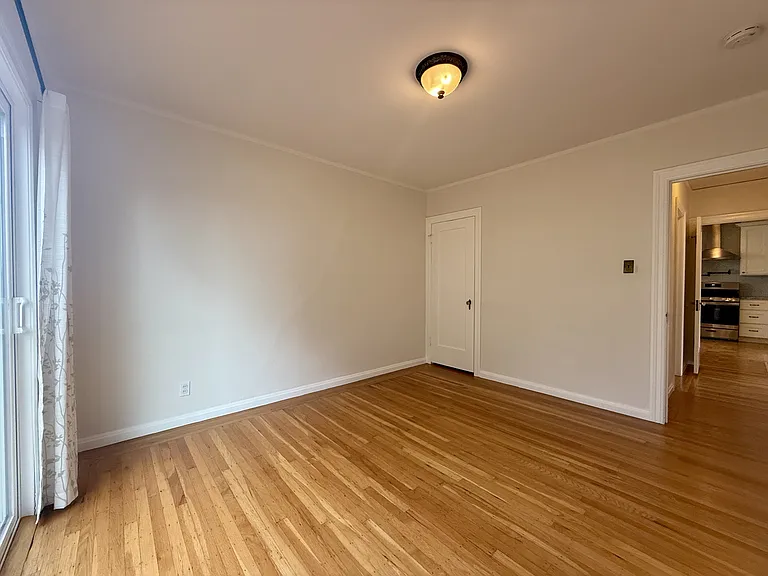 658 Rockdale Dr — Photo 19