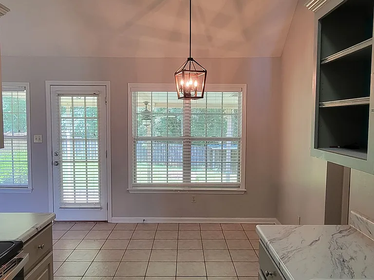 39 Baker Dr — Photo 16