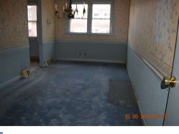 4th image of 6823 E Roosevelt Blvd
