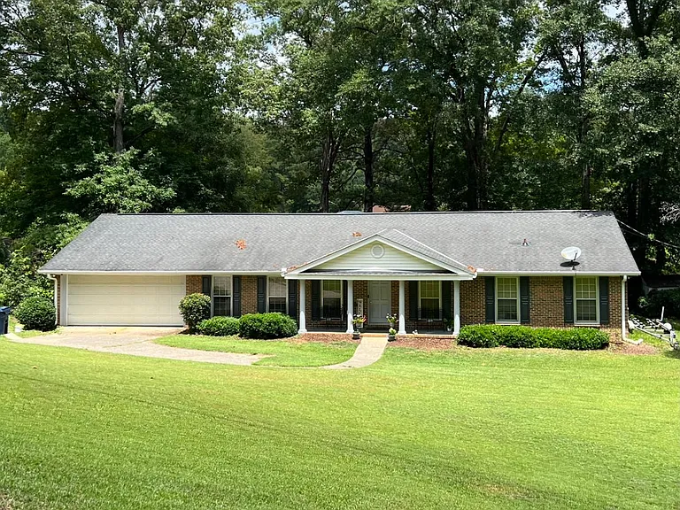 5005 Northwood Lake Dr W — Photo 1