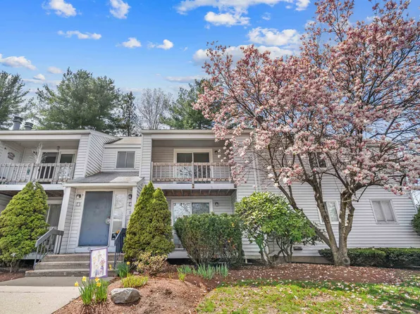 4 Ternbury Square #D3, Nashua, NH 03060