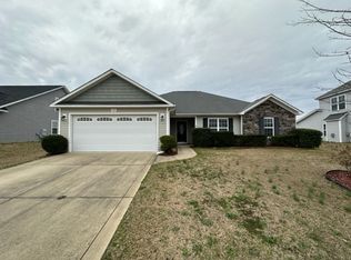 136 Ivystone Dr, Raeford, NC 28376