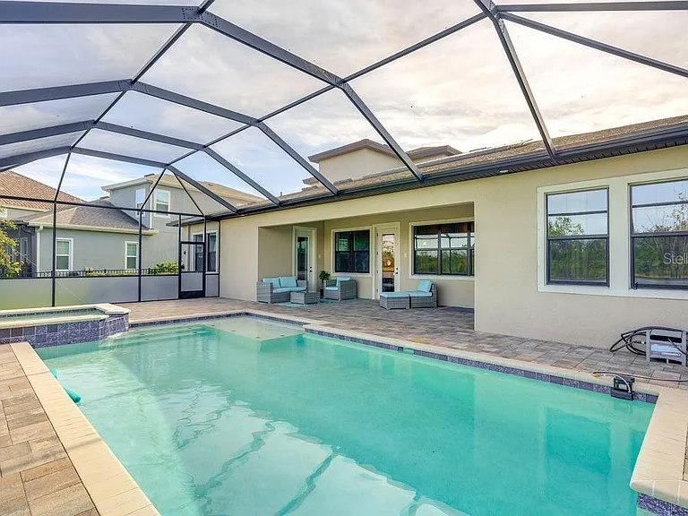 7523 Paradiso Dr — Photo 3