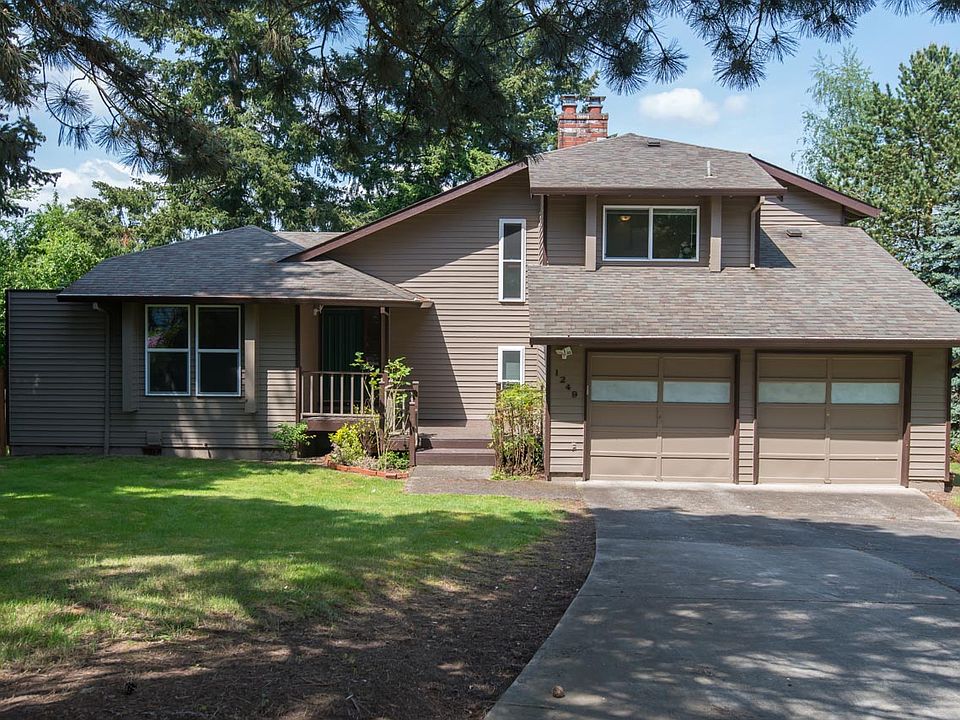 1st image of 1249 SE Jacquelin Dr
