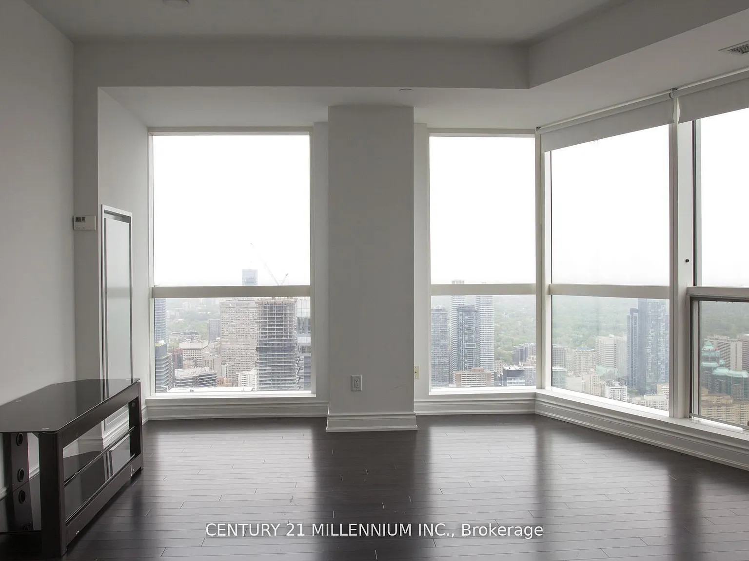 3 bed, $4,700 — Photo 4