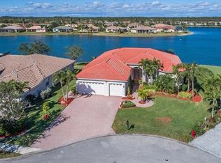 1015 Chesapeake Bay Ct, Naples, FL 34120