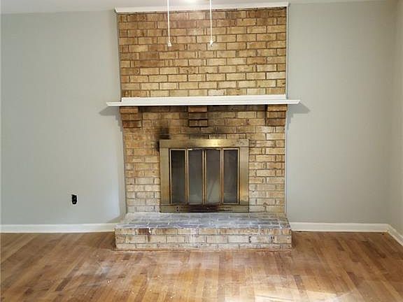 5th image of 17506 Kathleen Ct