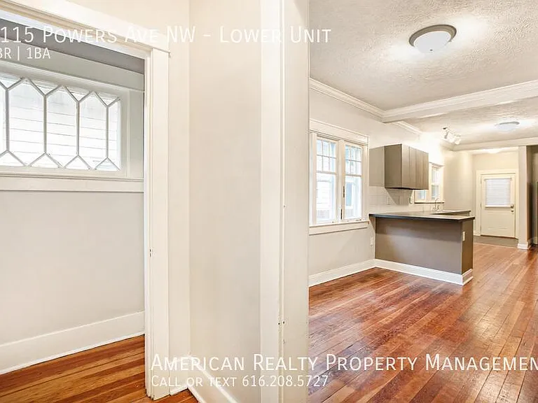 1115 Powers Ave NW #LOWER — Photo 3