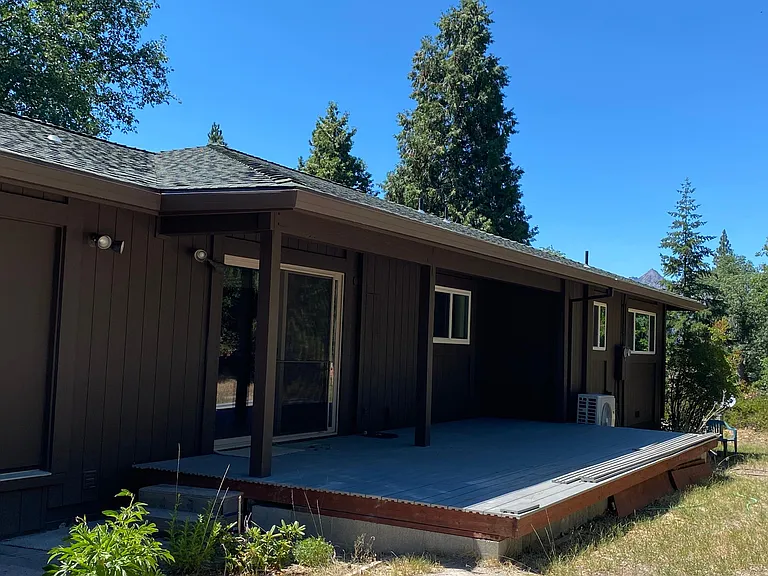 Shasta Way — Photo 5