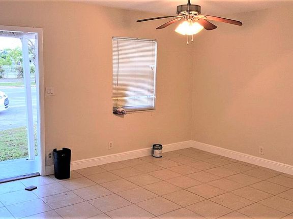 3rd image of 1139 NW 9th Ave #1139
